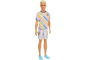 Barbie GRB90 Fashionistas Puppe Ken Im Karierten T-Shirt