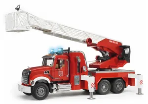 Bruder 2821 MACK Granite Feuerwehrleiterwagen mit Pumpe