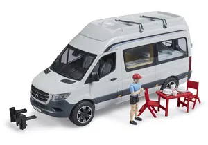 Bruder 2672 MB Sprinter Camper mit Fahrer