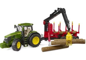 Bruder 3154 John Deere 7R 350 mit Rückeanhänger und 4 Baumstämmen