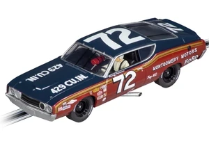 Produktbild von Carrera 20031058 Digital 132 Auto Ford Torino Talladega No. 72