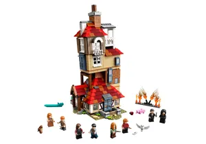 Lego 75980  Harry Potter  Angriff auf den Fuchsbau