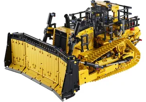 Lego 42131 Technic   Appgesteuerter Cat D11 Bulldozer