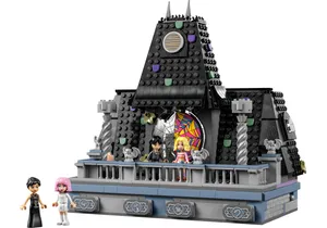 Lego 76781  Wednesday  Wednesdays und Enids Zimmer im Studentenwohnheim