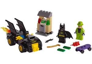 Lego 76137  Super Heroes  Batman vs. der Raub des Riddler