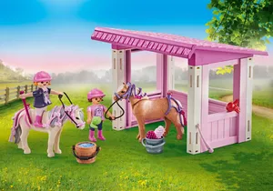 Playmobil 9878    Unterstand mit Ponys und Prinzessinnen (Folienverpackung)
