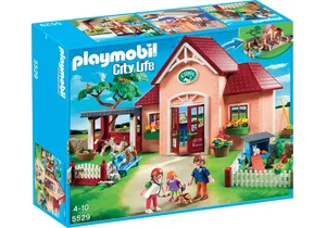 Playmobil 5529  City Life  Tierarztpraxis mit Gehege